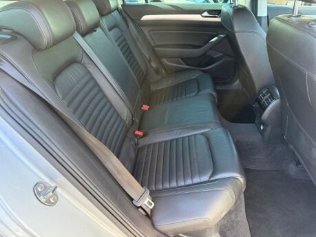 Volkswagen Passat 2.0 TDI SE Business Euro 6 (s/s) 5dr 19