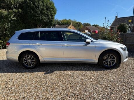 Volkswagen Passat 2.0 TDI SE Business Euro 6 (s/s) 5dr 4