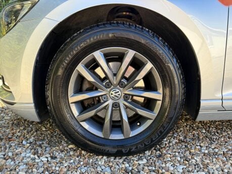 Volkswagen Passat 2.0 TDI SE Business Euro 6 (s/s) 5dr 12
