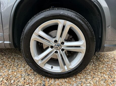 Volkswagen Tiguan 2.0 TDI BlueMotion Tech R-Line Edition 4WD Euro 6 (s/s) 5dr 13