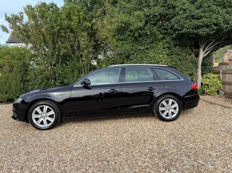 Audi A4 2.0 TDI Technik Euro 5 (s/s) 5dr 5