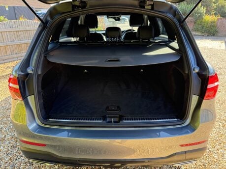 Mercedes-Benz GLC 2.1 GLC250d AMG Line (Premium Plus) G-Tronic 4MATIC Euro 6 (s/s) 5dr 25