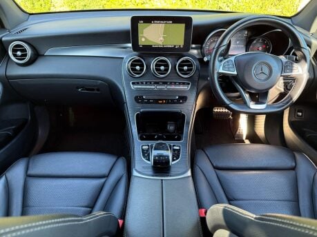 Mercedes-Benz GLC 2.1 GLC250d AMG Line (Premium Plus) G-Tronic 4MATIC Euro 6 (s/s) 5dr 22