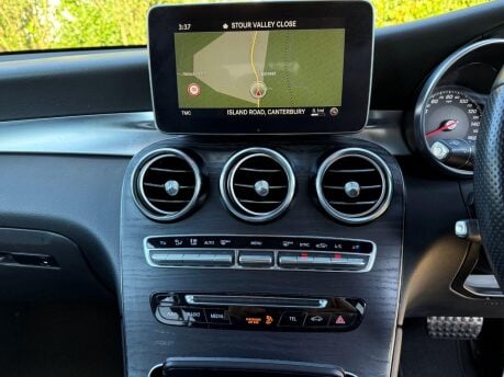 Mercedes-Benz GLC 2.1 GLC250d AMG Line (Premium Plus) G-Tronic 4MATIC Euro 6 (s/s) 5dr 15