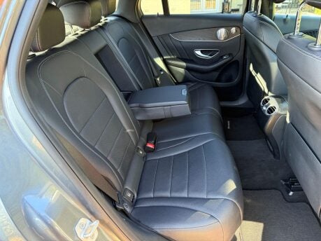 Mercedes-Benz GLC 2.1 GLC250d AMG Line (Premium Plus) G-Tronic 4MATIC Euro 6 (s/s) 5dr 24