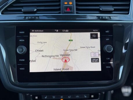 Volkswagen Tiguan Allspace 2.0 TDI R-Line Euro 6 (s/s) 5dr 20
