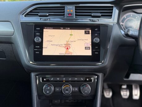 Volkswagen Tiguan Allspace 2.0 TDI R-Line Euro 6 (s/s) 5dr 19
