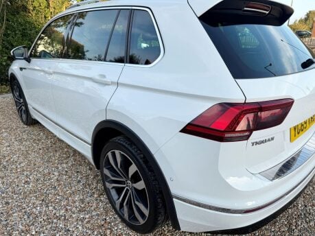 Volkswagen Tiguan 2.0 TDI R-Line Tech SUV 5dr Diesel Manual Euro 6 (s/s) (150 ps) 12