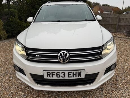 Volkswagen Tiguan 2.0 TDI BlueMotion Tech R-Line DSG 4WD Euro 5 (s/s) 5dr 6