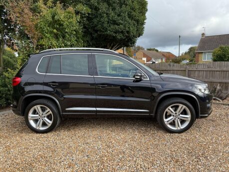 Volkswagen Tiguan 2.0 TDI BlueMotion Tech R-Line DSG 4WD Euro 6 (s/s) 5dr 4