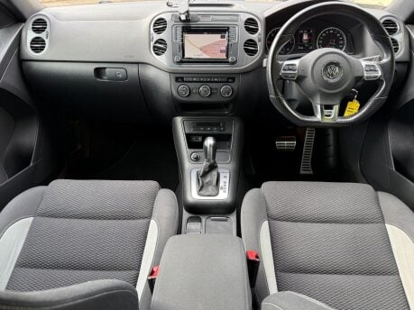 Volkswagen Tiguan 2.0 TDI BlueMotion Tech R-Line DSG 4WD Euro 6 (s/s) 5dr 21