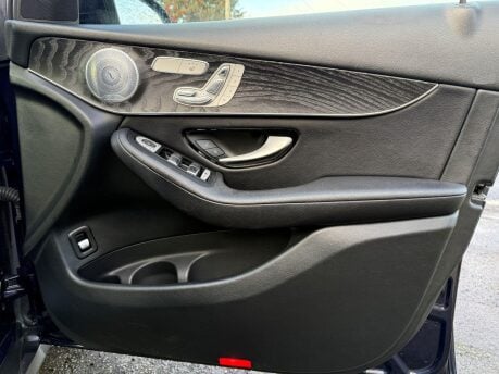 Mercedes-Benz GLC 2.1 GLC220d Sport (Premium Plus) G-Tronic 4MATIC Euro 6 (s/s) 5dr 24