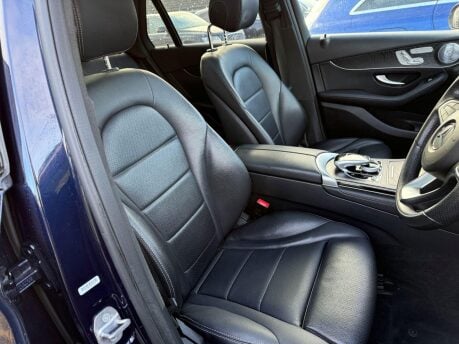 Mercedes-Benz GLC 2.1 GLC220d Sport (Premium Plus) G-Tronic 4MATIC Euro 6 (s/s) 5dr 25