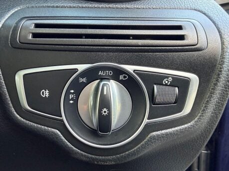 Mercedes-Benz GLC 2.1 GLC220d Sport (Premium Plus) G-Tronic 4MATIC Euro 6 (s/s) 5dr 21