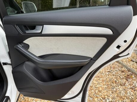 Audi SQ5 3.0 BiTDI V6 Tiptronic quattro Euro 6 (s/s) 5dr 32