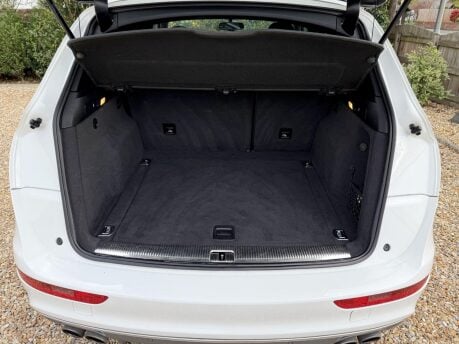 Audi SQ5 3.0 BiTDI V6 Tiptronic quattro Euro 6 (s/s) 5dr 38