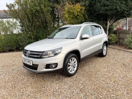 Volkswagen Tiguan 2.0 TDI BlueMotion Tech SE 4WD Euro 5 (s/s) 5dr 1