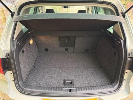 Volkswagen Tiguan 2.0 TDI BlueMotion Tech SE 4WD Euro 5 (s/s) 5dr 29