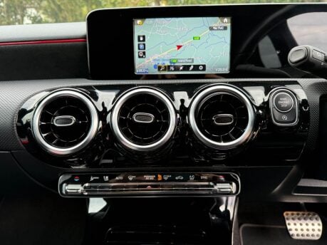 Mercedes-Benz A Class 2.0 A200d AMG Line 8G-DCT Euro 6 (s/s) 5dr 19