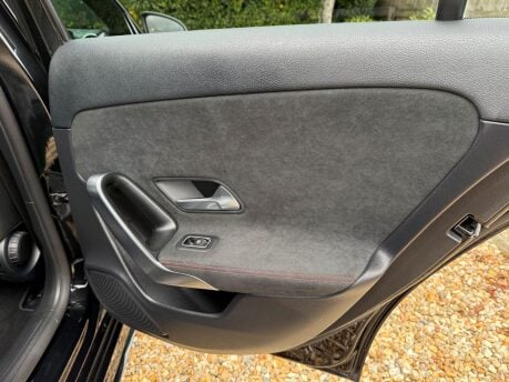 Mercedes-Benz A Class 2.0 A200d AMG Line 8G-DCT Euro 6 (s/s) 5dr 28