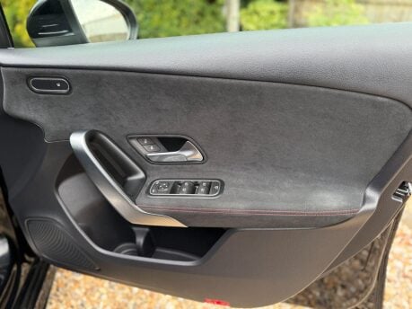 Mercedes-Benz A Class 2.0 A200d AMG Line 8G-DCT Euro 6 (s/s) 5dr 30