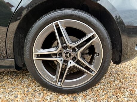 Mercedes-Benz A Class 2.0 A200d AMG Line 8G-DCT Euro 6 (s/s) 5dr 11