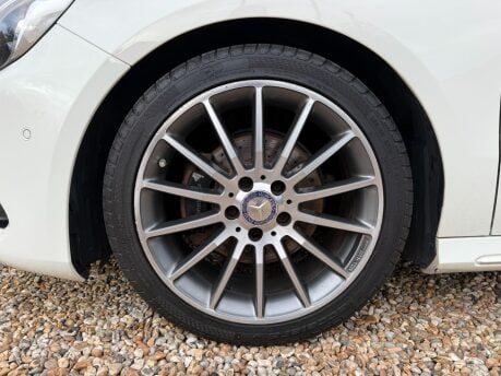 Mercedes-Benz A Class 1.5 A180d AMG Line (Premium Plus) 7G-DCT Euro 6 (s/s) 5dr 15