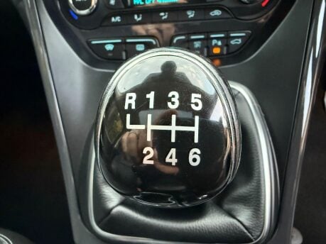 Ford Kuga 2.0 TDCi Titanium X AWD Euro 5 5dr 24