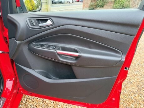 Ford Kuga 2.0 TDCi Titanium X AWD Euro 5 5dr 25