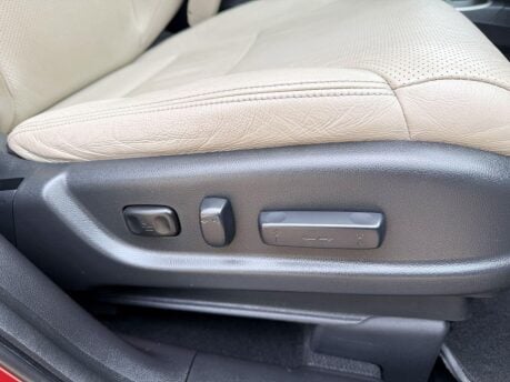 Honda CR-V 2.0 i-VTEC EX Auto 4WD Euro 6 5dr 32