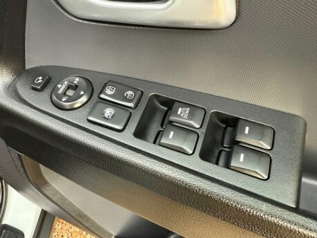 Kia Sportage 1.7 CRDi EcoDynamics 3 2WD Euro 5 (s/s) 5dr 23