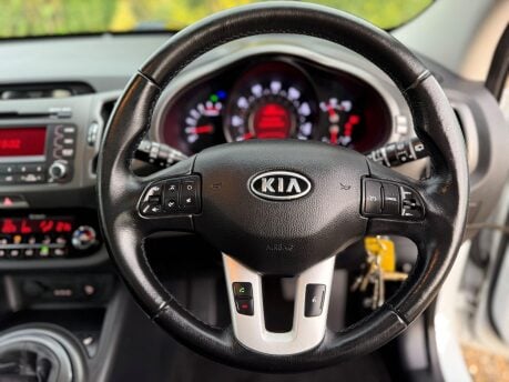 Kia Sportage 1.7 CRDi EcoDynamics 3 2WD Euro 5 (s/s) 5dr 17