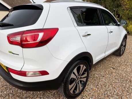 Kia Sportage 1.7 CRDi EcoDynamics 3 2WD Euro 5 (s/s) 5dr 10