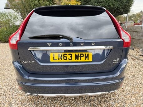 Volvo XC60 2.4 D5 SE Lux Nav Geartronic AWD Euro 5 5dr 9