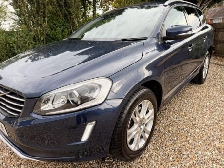 Volvo XC60 2.4 D5 SE Lux Nav Geartronic AWD Euro 5 5dr 5