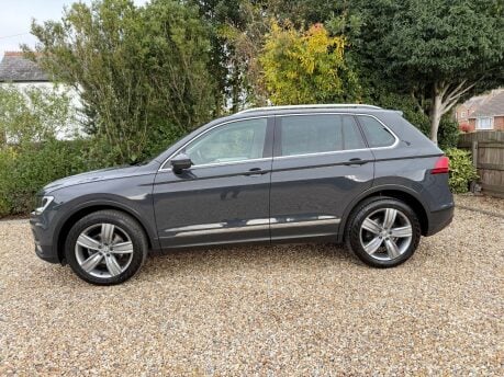 Volkswagen Tiguan 2.0 TDI Match DSG 4Motion Euro 6 (s/s) 5dr 3