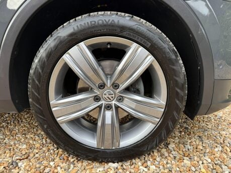 Volkswagen Tiguan 2.0 TDI Match DSG 4Motion Euro 6 (s/s) 5dr 13