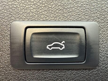 Audi Q5 2.0 TDI S line Plus S Tronic quattro Euro 6 (s/s) 5dr 32