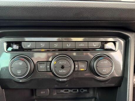 Volkswagen Tiguan 2.0 TDI SEL DSG Euro 6 (s/s) 5dr 25