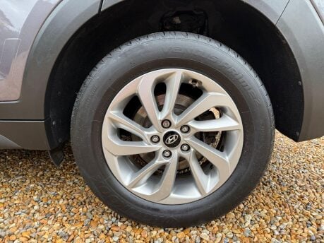 Hyundai TUCSON 1.7 CRDi Blue Drive SE Nav Euro 6 (s/s) 5dr 14