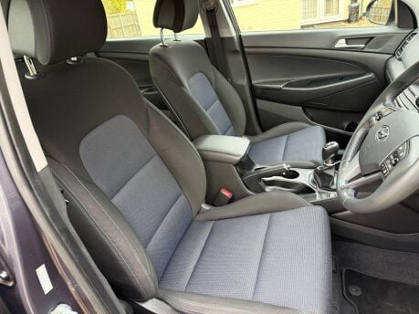 Hyundai TUCSON 1.7 CRDi Blue Drive SE Nav Euro 6 (s/s) 5dr 24