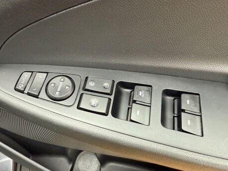 Hyundai TUCSON 1.7 CRDi Blue Drive SE Nav Euro 6 (s/s) 5dr 23