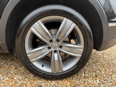 Volkswagen Tiguan 2.0 TDI SEL DSG 4Motion Euro 6 (s/s) 5dr 13