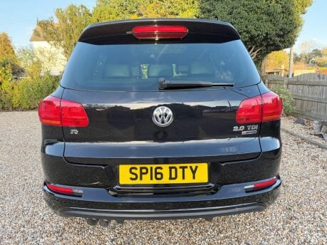 Volkswagen Tiguan 2.0 TDI BlueMotion Tech R-Line Edition 4WD Euro 6 (s/s) 5dr 11