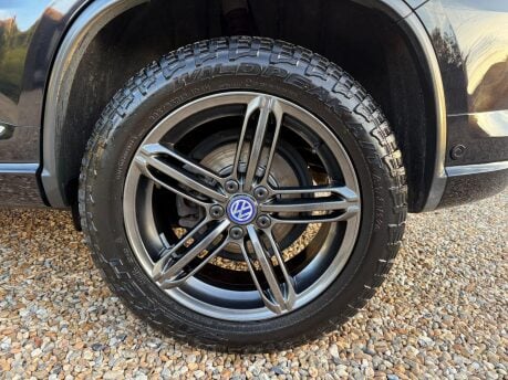 Volkswagen Tiguan 2.0 TDI BlueMotion Tech R-Line Edition 4WD Euro 6 (s/s) 5dr 13