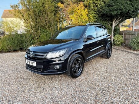 Volkswagen Tiguan 2.0 TDI BlueMotion Tech R-Line Edition 4WD Euro 6 (s/s) 5dr 1
