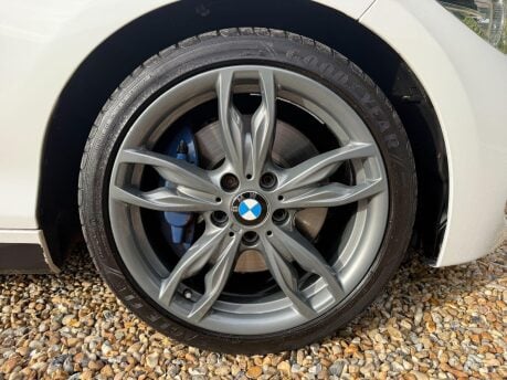 BMW 1 Series 3.0 M140i Auto Euro 6 (s/s) 5dr 15