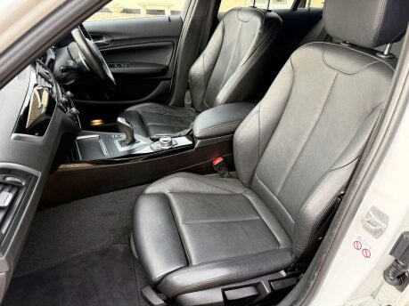 BMW 1 Series 3.0 M140i Auto Euro 6 (s/s) 5dr 29