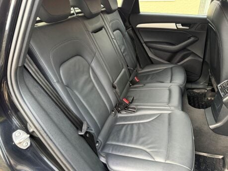 Audi Q5 2.0 TDI S line Plus S Tronic quattro Euro 5 (s/s) 5dr 25