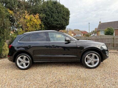 Audi Q5 2.0 TDI S line Plus S Tronic quattro Euro 5 (s/s) 5dr 4